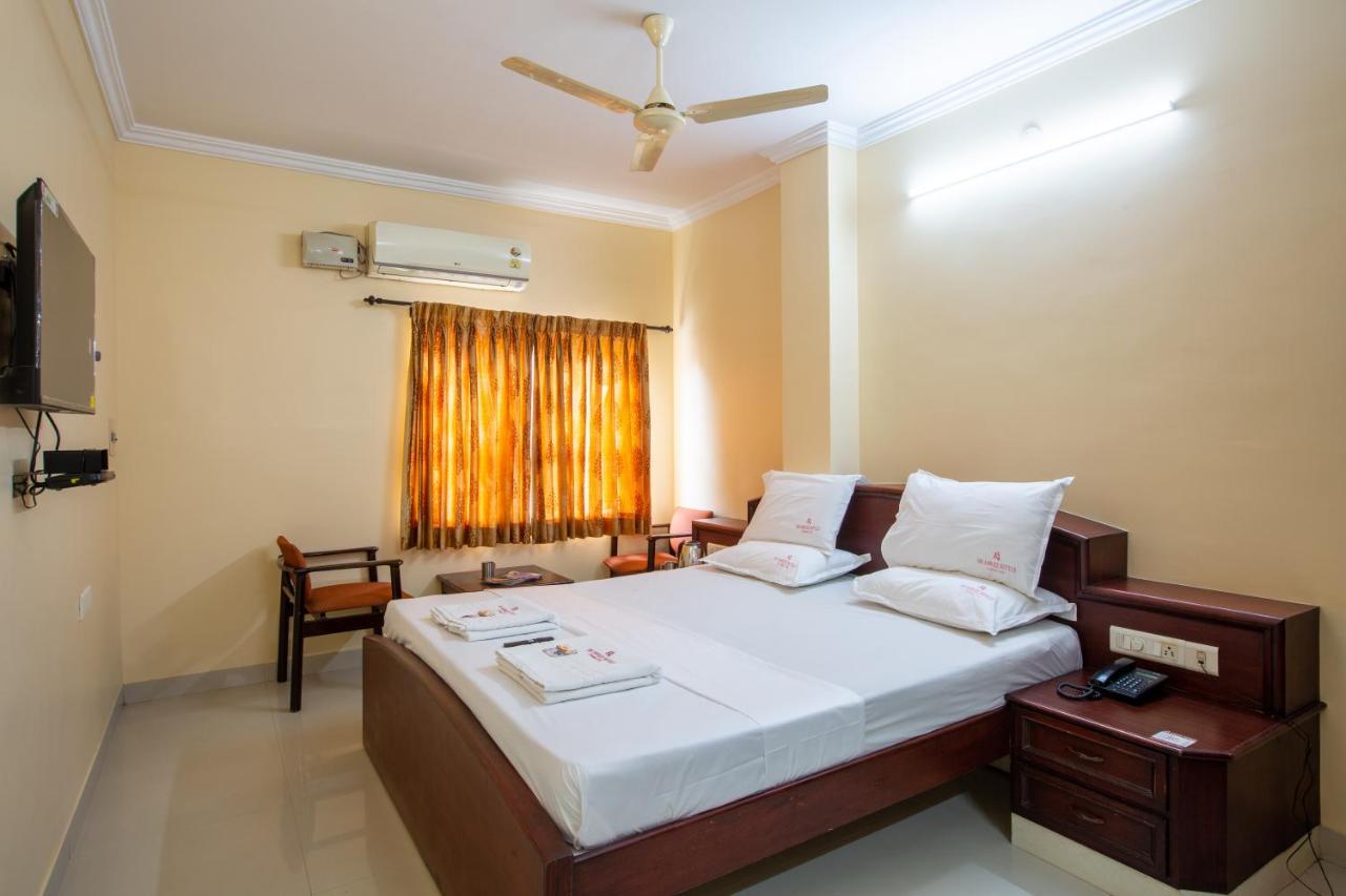Sri Aarvee Hotels Coimbatore Eksteriør bilde