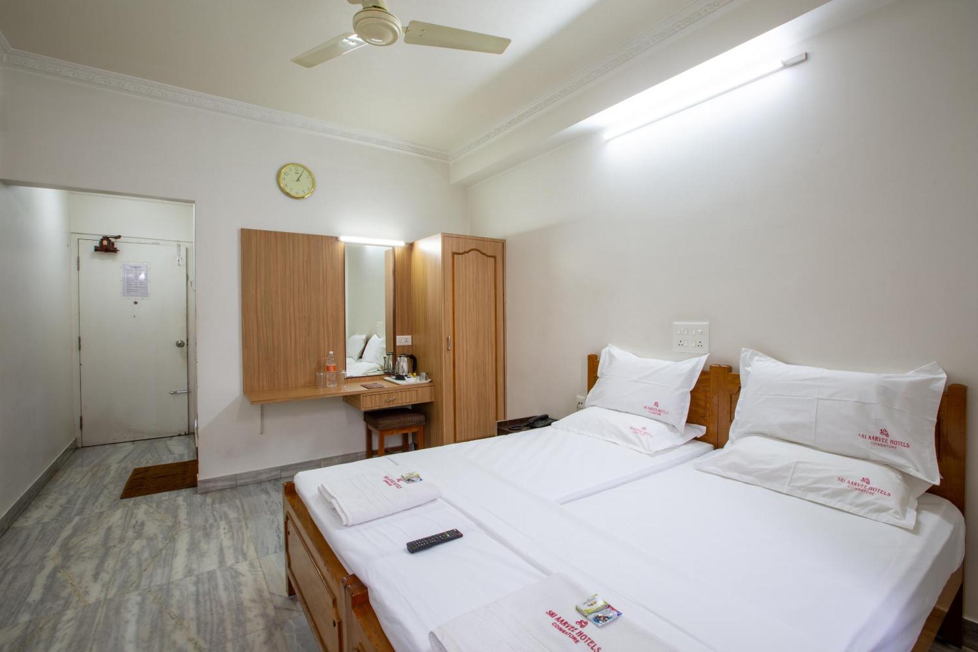 Sri Aarvee Hotels Coimbatore Eksteriør bilde