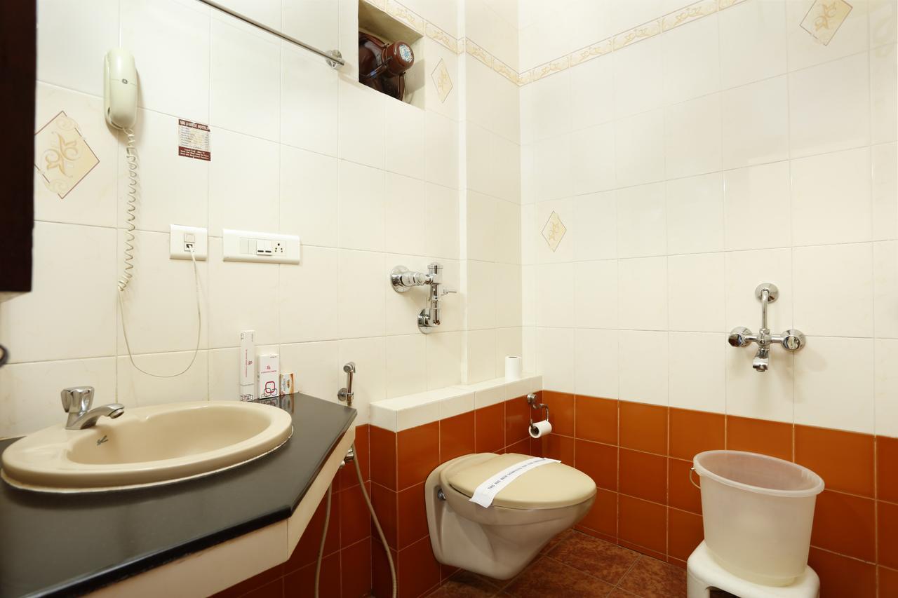 Sri Aarvee Hotels Coimbatore Eksteriør bilde